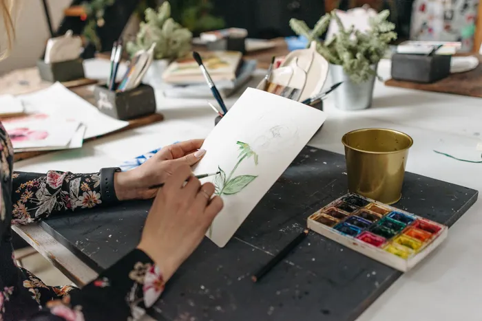 Useful Basics to Keep Ready for Beginner Watercolor Painting